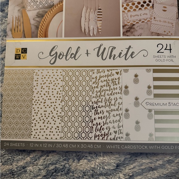 NEW Gold and White premium Cardstock with gold foil - Picture 1 of 5